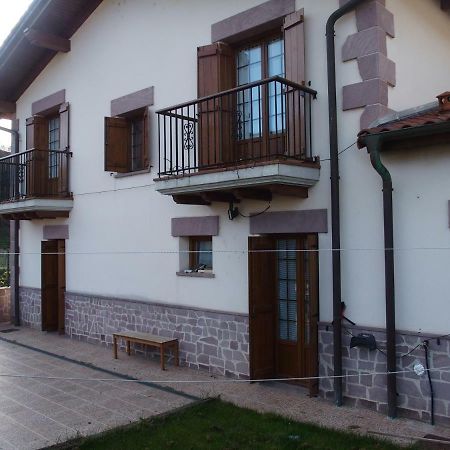Casa Rural Txolinenea Hostal Lantz Exterior foto